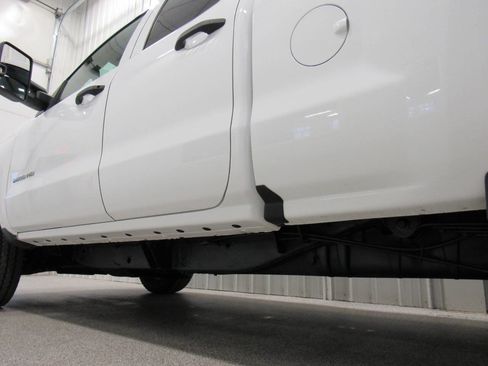 Used 2019 Chevrolet Silverado 2500 W/T image 19