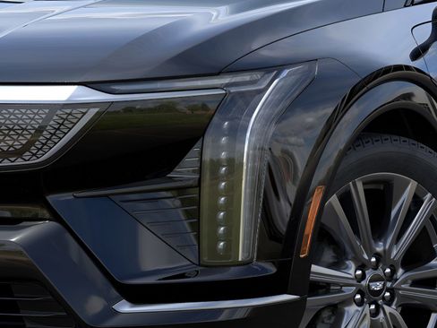 New 2026 Cadillac Optiq Sport 2 image 10