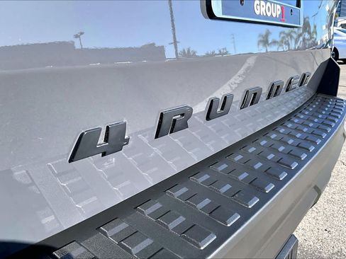 Used 2025 Toyota 4Runner SR5 image 9