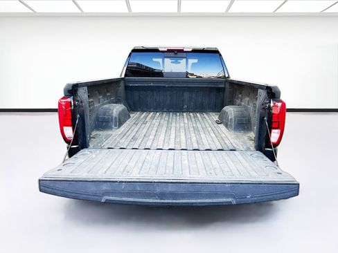 Used 2020 GMC Sierra 1500 Elevation w/ Elevation Value Package image 17