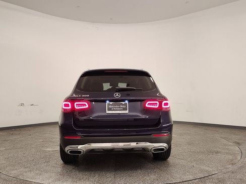 Used 2022 Mercedes-Benz GLC 300 GLC 300 image 9