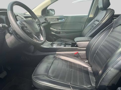 Used 2019 Ford Edge SEL w/ Equipment Group 201A AWD/4WD image 20
