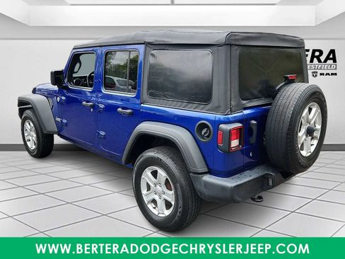Used 2019 Jeep Wrangler Unlimited Sport S AWD/4WD image 4