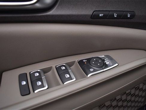 New 2026 Kia Carnival EX image 21