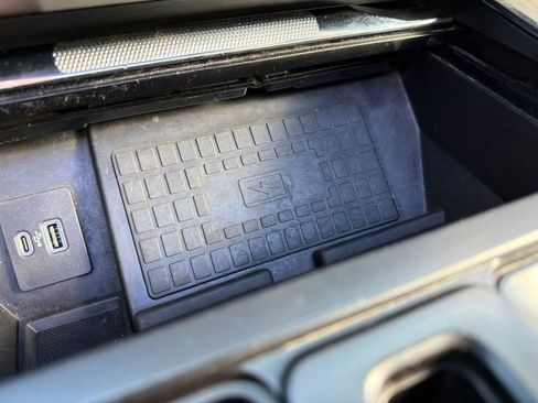 Used 2022 Ford F150 Lightning Lariat w/ Equipment Group 511A High image 44