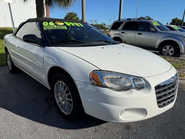 Used 2006 Chrysler Sebring Touring FWD image 1