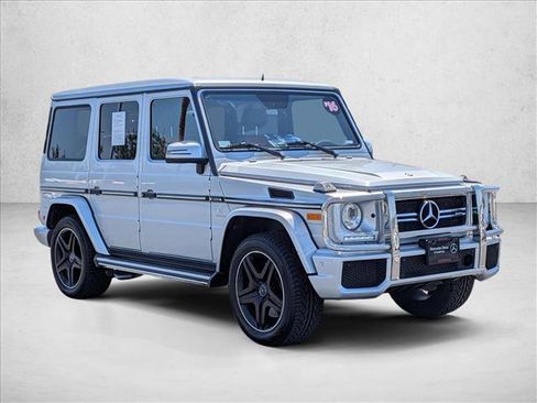 Certified 2016 Mercedes-Benz G 63 AMG 4MATIC image 3