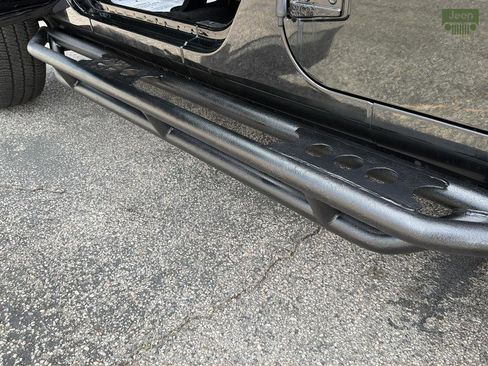 Used 2013 Jeep Wrangler Unlimited Sport image 20