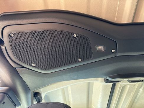 New 2025 Jeep Gladiator Mojave w/ Convenience Group image 43