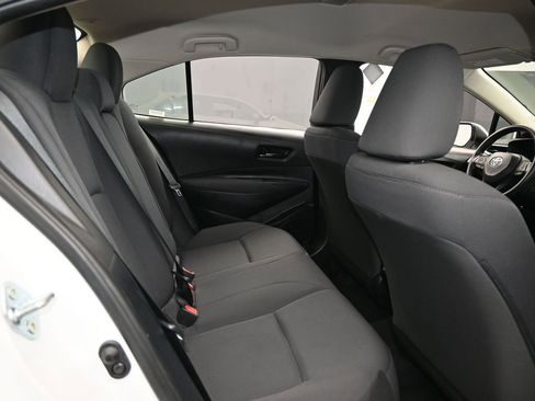 Used 2024 Toyota Corolla LE image 40