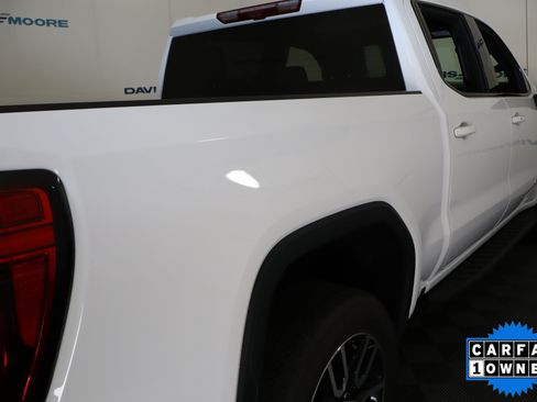 Used 2024 GMC Sierra 1500 AT4 w/ Technology Package AWD/4WD image 7