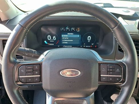 Used 2024 Ford Expedition Platinum AWD/4WD image 20