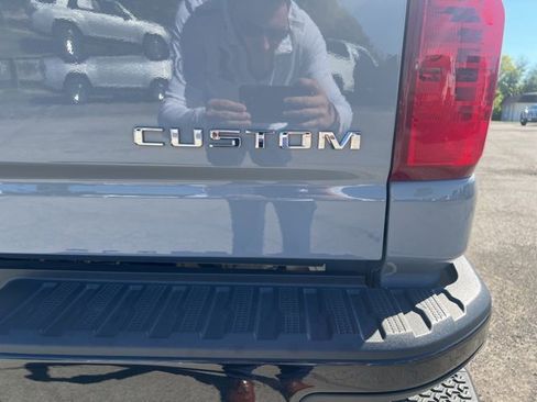 Used 2024 Chevrolet Silverado 2500 Custom w/ Custom Value Package image 13