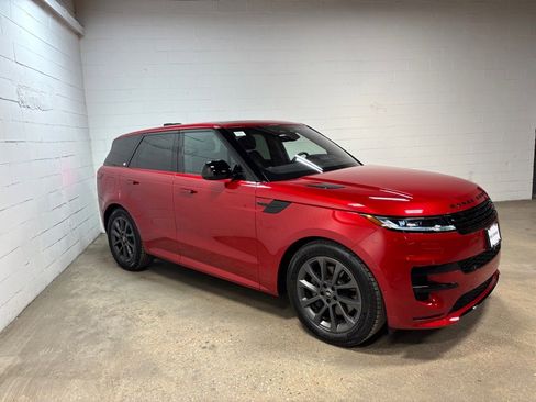 Used 2023 Land Rover Range Rover Sport SE Dynamic image 5