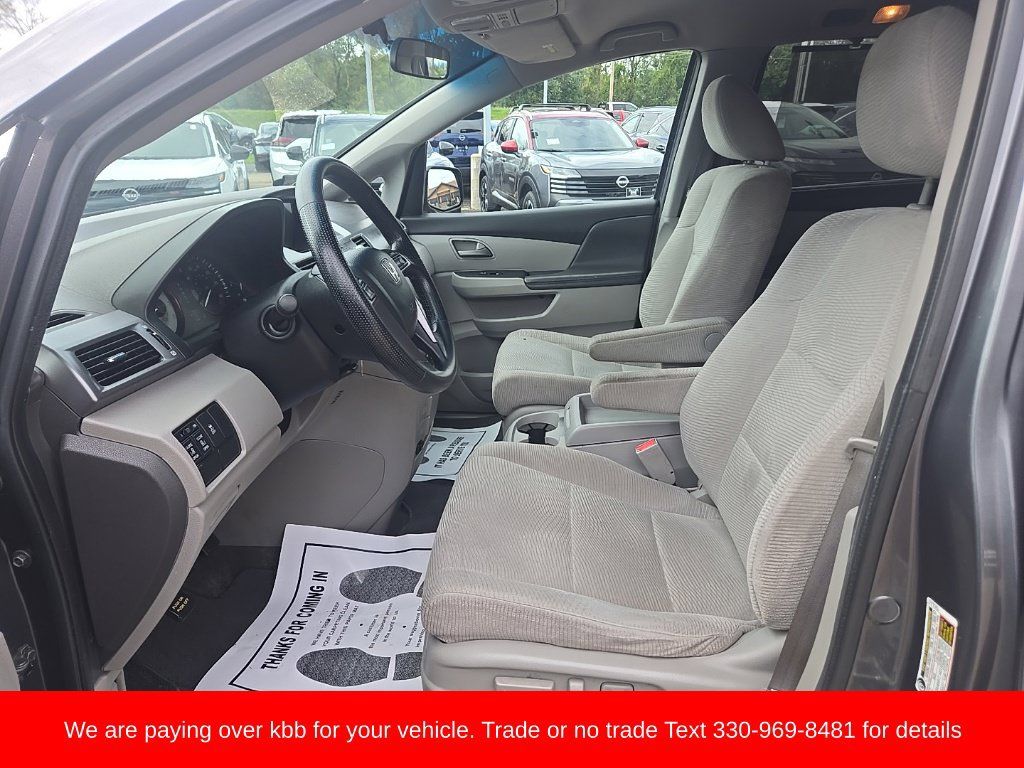Used 2011 Honda Odyssey EX image 9