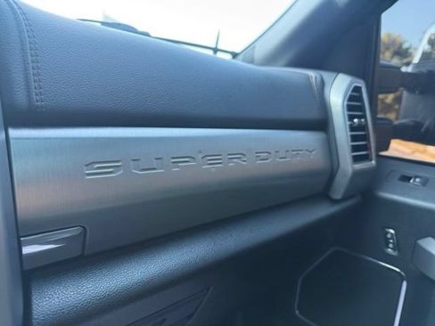 Used 2018 Ford F250 Platinum w/ Platinum Ultimate Package AWD/4WD image 34