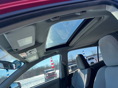 Used 2013 Toyota RAV4 XLE image 20