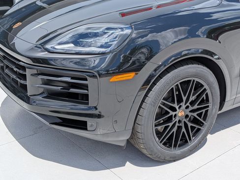 New 2026 Porsche Cayenne AWD/4WD image 12