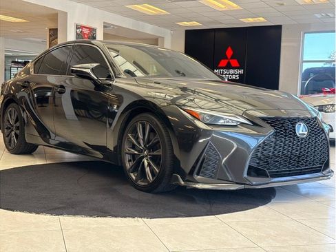 Used 2024 Lexus IS 350 F Sport RWD image 3