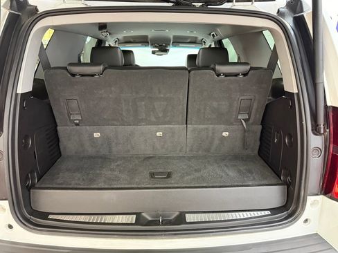 Used 2019 Chevrolet Tahoe LT image 18