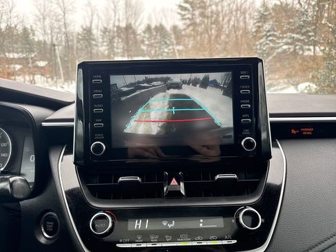 Used 2020 Toyota Corolla SE w/ SE Premium Package image 12