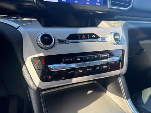 Certified 2023 Ford Explorer Timberline image 15