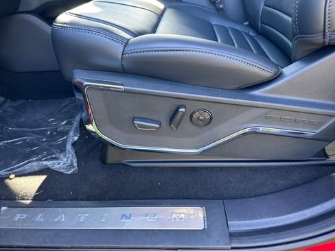 New 2026 Ford F250 Platinum w/ FX4 Off-Road Package AWD/4WD image 30