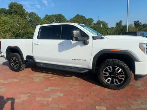 Used 2023 GMC Sierra 3500 AT4 w/ AT4 Premium Plus Package AWD/4WD image 4