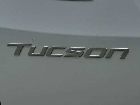 Used 2025 Hyundai Tucson SE FWD image 10