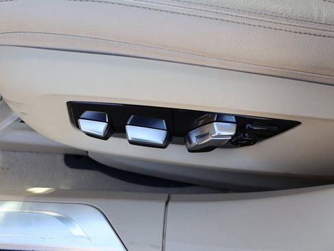 Used 2020 BMW 740i 740i image 35