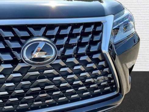 Used 2022 Lexus GX 460 Premium w/ Premium Package AWD/4WD image 31