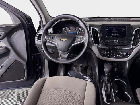 Used 2022 Chevrolet Equinox LT w/ Driver Convenience Package FWD image 22