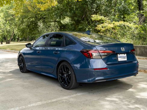 Used 2026 Honda Civic Sport image 7