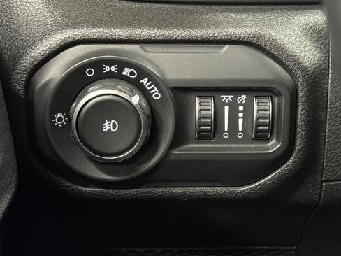 Used 2021 Jeep Wrangler Unlimited Sport image 22