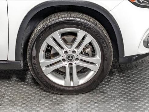 Used 2018 Mercedes-Benz GLA 250 4MATIC image 33