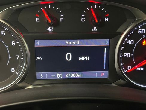 Certified 2023 GMC Terrain SLT w/ Elevation Edition image 10