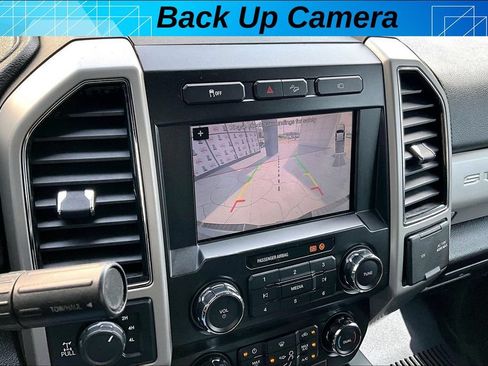 Used 2019 Ford F250 Lariat w/ Lariat Value Package AWD/4WD image 14