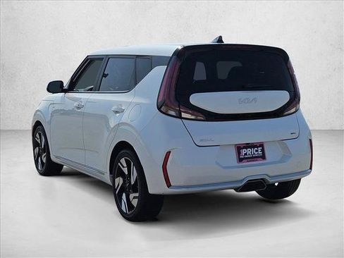Used 2023 Kia Soul GT-Line FWD image 7