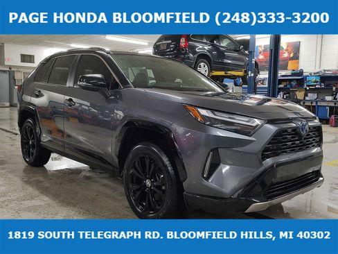 Used 2022 Toyota RAV4 XSE image 1