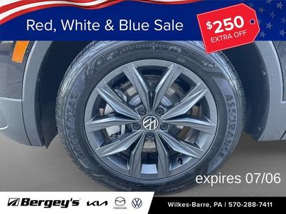 Certified 2023 Volkswagen Tiguan SE w/ Panoramic Sunroof Package