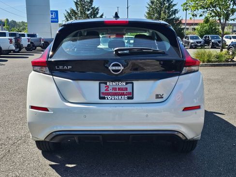 Certified 2024 Nissan Leaf SV Plus FWD image 6