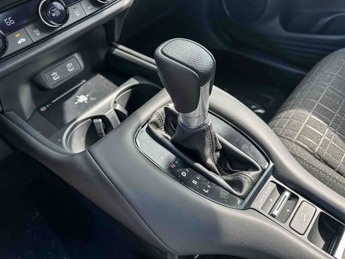 New 2026 Honda HR-V LX image 24