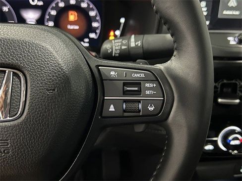 Used 2025 Honda Accord EX-L image 32