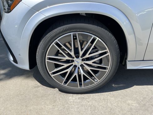 New 2026 Mercedes-Benz GLE 53 AMG 4MATIC Coupe image 12