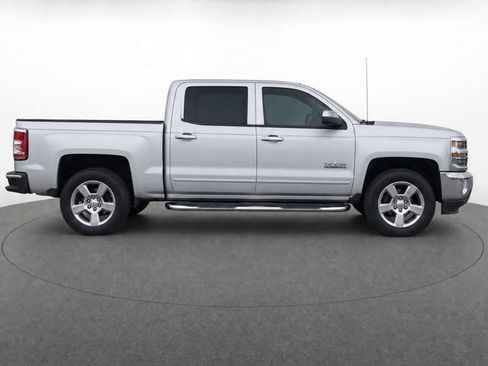 Used 2018 Chevrolet Silverado 1500 LT w/ Texas Edition RWD image 8