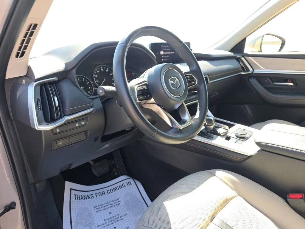 Used 2024 MAZDA CX-90 3.3 Turbo w/ Preferred Package AWD/4WD image 17