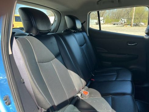 Used 2014 Nissan Leaf SL w/ Premium Package image 56