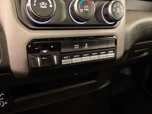 Used 2023 RAM 2500 Tradesman AWD/4WD image 25