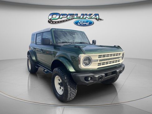 New 2024 Ford Bronco Black Diamond w/ Sasquatch Package AWD/4WD image 1