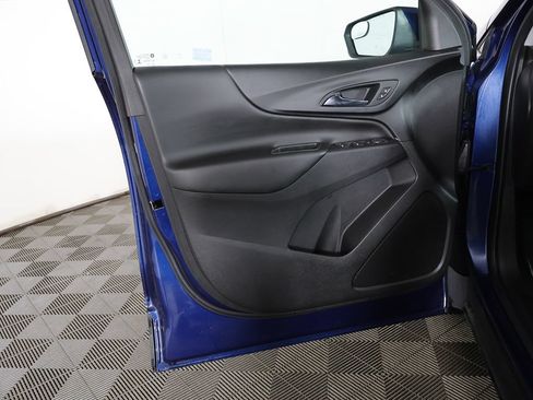 Used 2022 Chevrolet Equinox LT FWD image 18